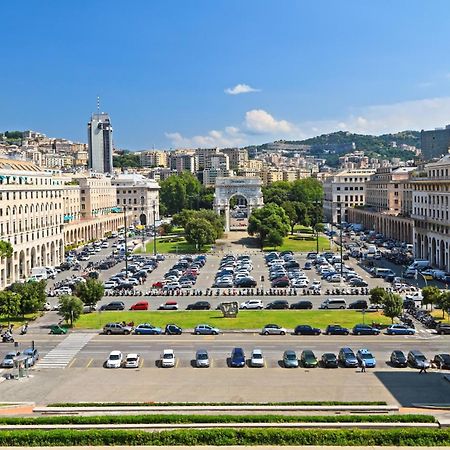 Hotel Fiume Genua Buitenkant foto