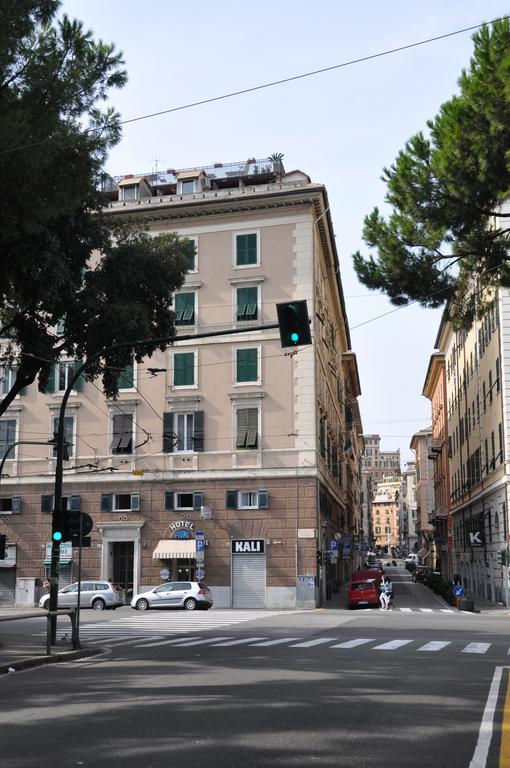 Hotel Fiume Genua Buitenkant foto