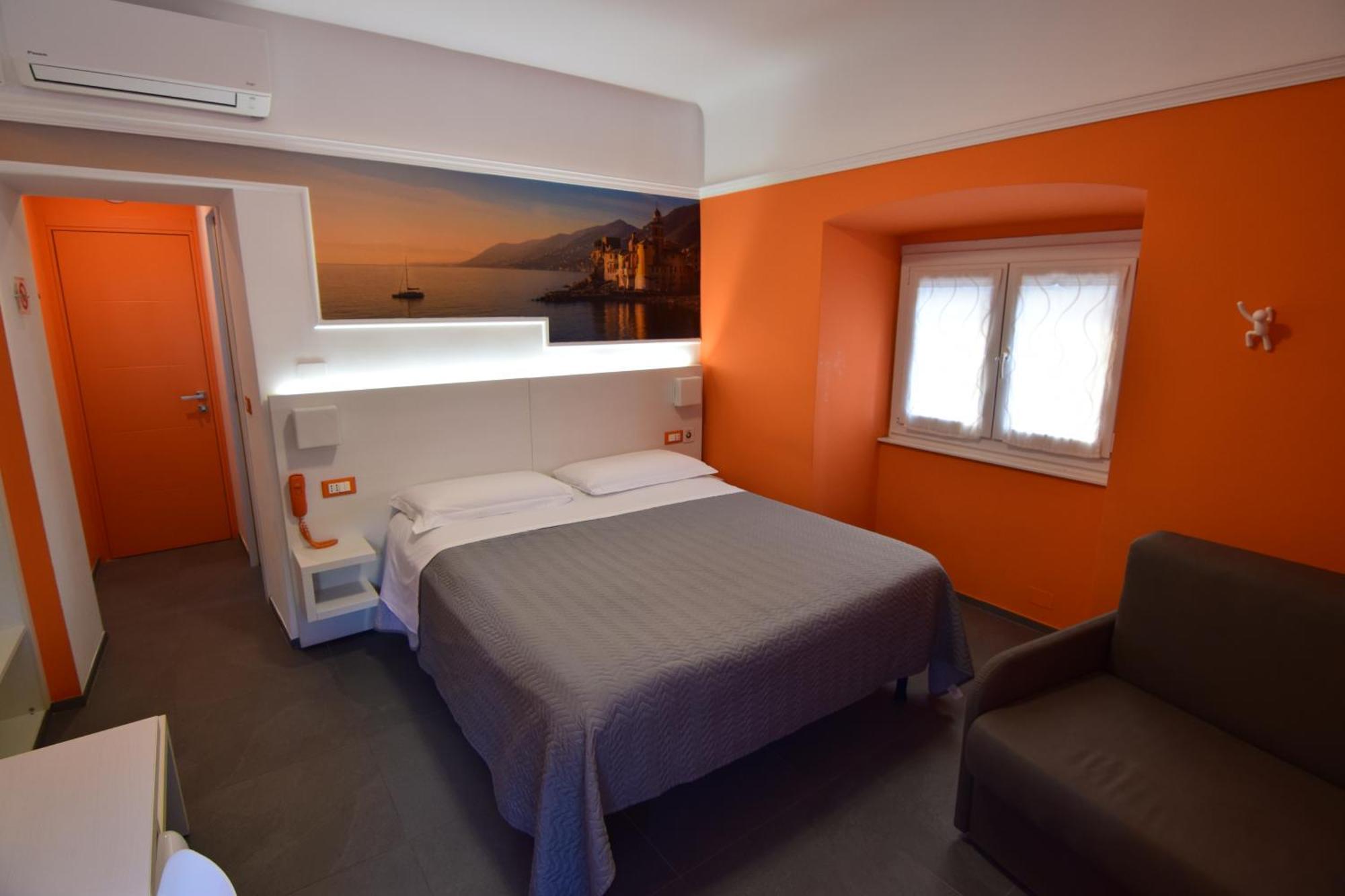 Hotel Fiume Genua Buitenkant foto